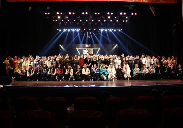 善学勤修，百炼成才——私人订制班助妆浙商银行歌唱比赛